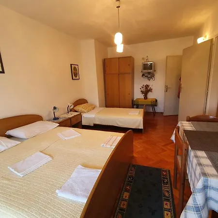 Πανσιόν Ritosa Spadici Area 2*