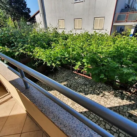 Πανσιόν Ritosa Spadici Area 2*