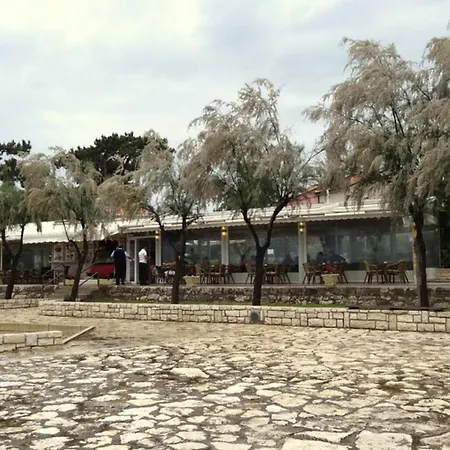 Ritosa Spadici Area Πανσιόν